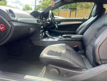 Mercedes-Benz C Class 1.8 C180 BlueEfficiency AMG Sport Edition 125 G-Tronic+ Euro 5 (