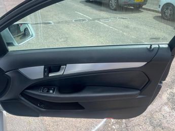 Mercedes-Benz C Class 1.8 C180 BlueEfficiency AMG Sport Edition 125 G-Tronic+ Euro 5 (