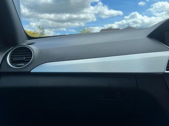 Mercedes-Benz C Class 1.8 C180 BlueEfficiency AMG Sport Edition 125 G-Tronic+ Euro 5 (