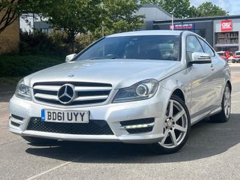 Mercedes-Benz C Class 1.8 C180 BlueEfficiency AMG Sport Edition 125 G-Tronic+ Euro 5 (