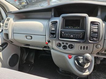 Renault Trafic 2.0 dCi SL29 L1 H1 3dr