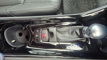 Toyota C-HR 1.2 VVT-i Dynamic CVT Euro 6 (s/s) 5dr