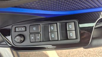 Toyota C-HR 1.2 VVT-i Dynamic CVT Euro 6 (s/s) 5dr