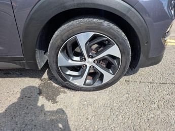 Hyundai TUCSON 2.0 CRDi Premium SE Auto 4WD Euro 6 5dr