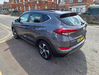 Hyundai TUCSON 2.0 CRDi Premium SE Auto 4WD Euro 6 5dr