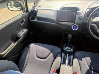 Honda Jazz 1.3h IMA HS Hatchback 5dr Petrol Hybrid CVT Euro 5 (102 ps)