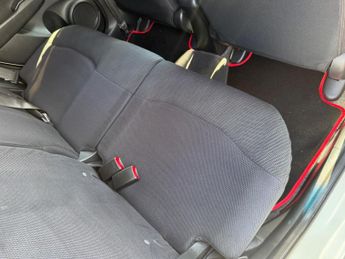 Honda Jazz 1.3h IMA HS Hatchback 5dr Petrol Hybrid CVT Euro 5 (102 ps)