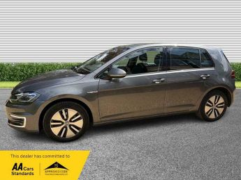 Volkswagen e-Golf 35.8kWh e-Golf Auto 5dr