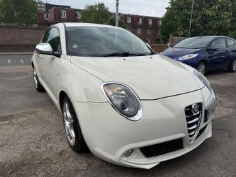 Alfa Romeo Mito 875 TB TwinAir Distinctive Euro 6 (s/s) 3dr