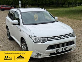 Mitsubishi Outlander 2.0h 12kWh GX3h SUV 5dr Petrol Plug-in Hybrid CVT 4WD Euro 5 (s/