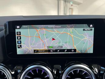 Mercedes-Benz EQA EQA 350 66.5kWh AMG Line Auto 4MATIC 5dr