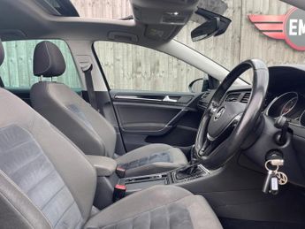 Volkswagen Golf 2.0 TDI BlueMotion Tech GT Edition DSG Euro 6 (s/s) 5dr