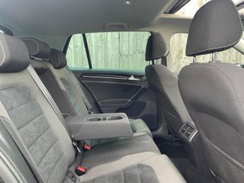 Volkswagen Golf 2.0 TDI BlueMotion Tech GT Edition DSG Euro 6 (s/s) 5dr