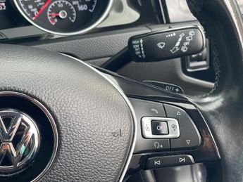Volkswagen Golf 2.0 TDI BlueMotion Tech GT Edition DSG Euro 6 (s/s) 5dr