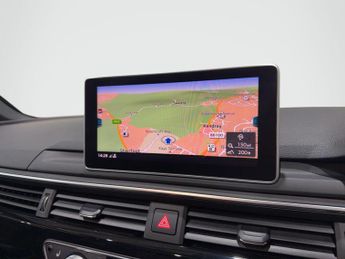 Audi A4 Avant 2.0 TDI 40 Black Edition S Tronic quattro Euro 6 (s/s) 5dr