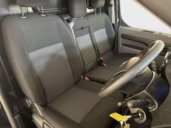 Vauxhall Vivaro 1.5 Turbo D 2700 Sportive Panel Van 6dr Diesel Manual L1 H1 Euro