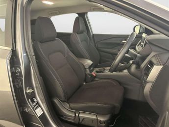 Nissan Qashqai 1.3 DIG-T MHEV Acenta Premium SUV 5dr Petrol Hybrid Manual Euro 