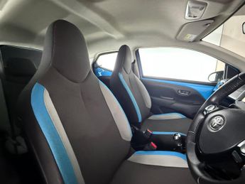 Toyota AYGO 1.0 VVT-i x-cite x-shift Euro 6 5dr
