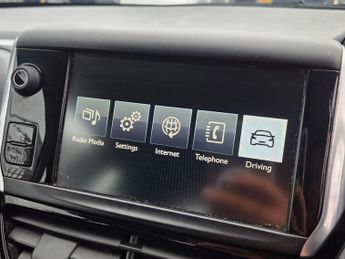 Peugeot 208 1.4 HDi Active Euro 5 3dr