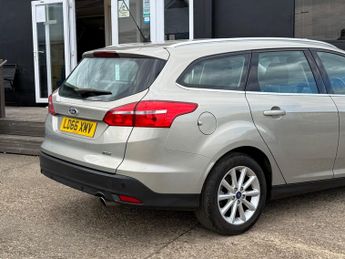 Ford Focus 1.5T EcoBoost Titanium Auto Euro 6 (s/s) 5dr