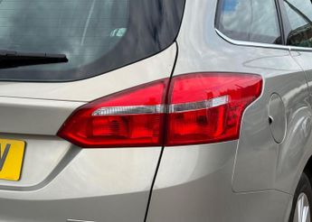 Ford Focus 1.5T EcoBoost Titanium Auto Euro 6 (s/s) 5dr