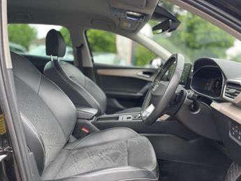 SEAT Leon 1.5 eTSI MHEV XCELLENCE DSG Euro 6 (s/s) 5dr