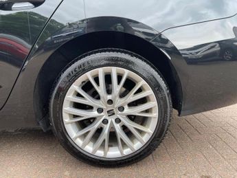 SEAT Leon 1.5 eTSI MHEV XCELLENCE DSG Euro 6 (s/s) 5dr