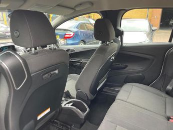 Ford B-Max 1.6 Zetec Powershift Euro 5 5dr