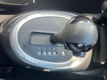 Nissan Juke 1.6 Tekna XTRON Euro 6 5dr
