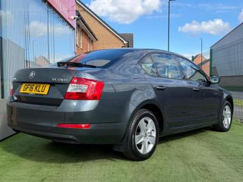 Skoda Octavia 1.6 TDI SE DSG Euro 6 (s/s) 5dr