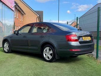 Skoda Octavia 1.6 TDI SE DSG Euro 6 (s/s) 5dr