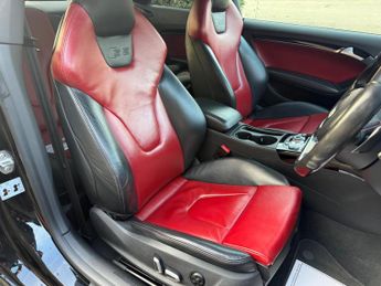 Audi S5 3.0 TFSI V6 Black Edition S Tronic quattro Euro 5 (s/s) 2dr