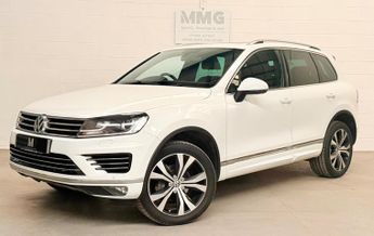 Volkswagen Touareg 3.0 TDI V6 BlueMotion Tech R-Line Tiptronic 4WD Euro 6 (s/s) 5dr