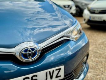 Toyota Auris 1.8 VVT-h Business Edition CVT Euro 6 (s/s) 5dr