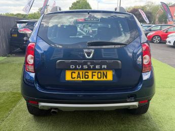 Dacia Duster 1.5 dCi Laureate SUV 5dr Diesel Manual 4WD Euro 6 (s/s) (110 ps)