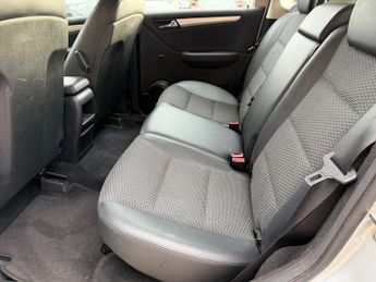 Mercedes-Benz A Class 1.5 A160 Avantgarde SE CVT 5dr