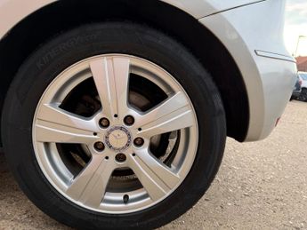 Mercedes-Benz A Class 1.5 A160 Avantgarde SE CVT 5dr
