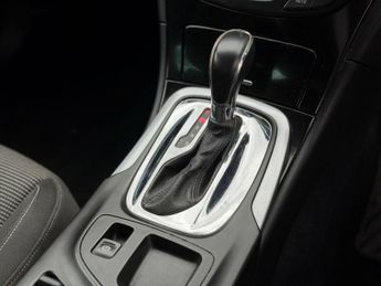 Vauxhall Insignia 2.0 CDTi SRi Nav Auto Euro 5 5dr
