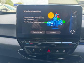 Volkswagen ID.3 Pro 58kWh Life Auto 5dr