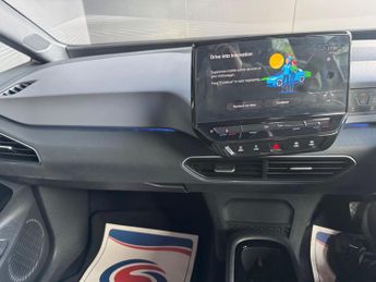 Volkswagen ID.3 Pro 58kWh Life Auto 5dr