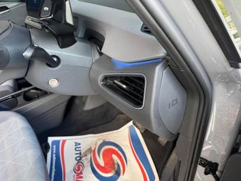 Volkswagen ID.3 Pro 58kWh Life Auto 5dr