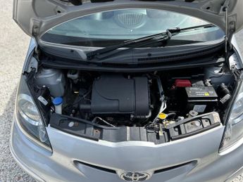 Toyota AYGO 1.0 VVT-i Ice Euro 5 5dr