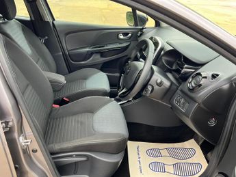Renault Clio 1.5 dCi Dynamique S MediaNav EDC Euro 5 5dr