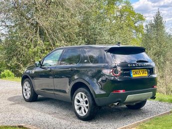 LAND ROVER DISCOVERY SPORT 2.0 TD4 HSE SUV 5dr Diesel Auto 4WD Euro 6 (s/s) (180 ps)