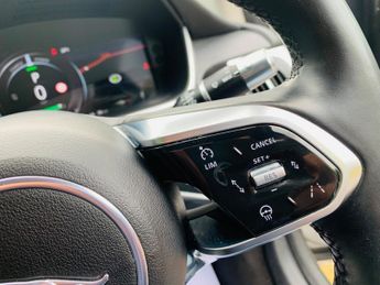 Jaguar I-PACE 400 90kWh SE Auto 4WD 5dr