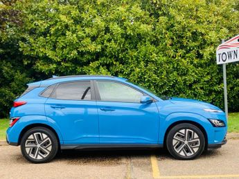 Hyundai KONA 64kWh Premium Auto 5dr (10.5kW Charger)