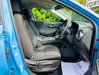 Hyundai KONA 64kWh Premium Auto 5dr (10.5kW Charger)