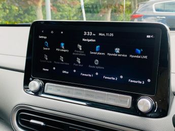 Hyundai KONA 64kWh Premium Auto 5dr (10.5kW Charger)