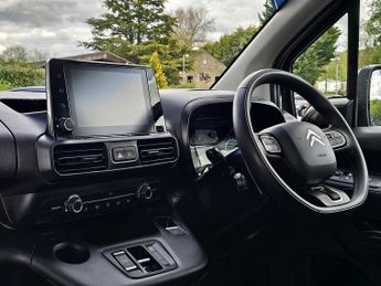 Citroen e-Berlingo 50kWh Feel XL MPV 5dr Electric Auto (7.4kW Charger) (136 ps)