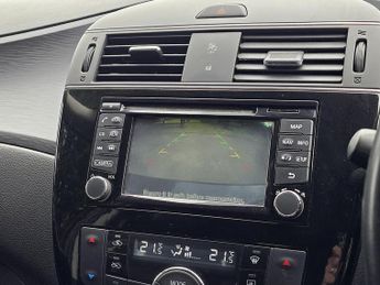 Nissan Pulsar 1.2 DIG-T N-Connecta Hatchback 5dr Petrol XTRON Euro 6 (s/s) (11